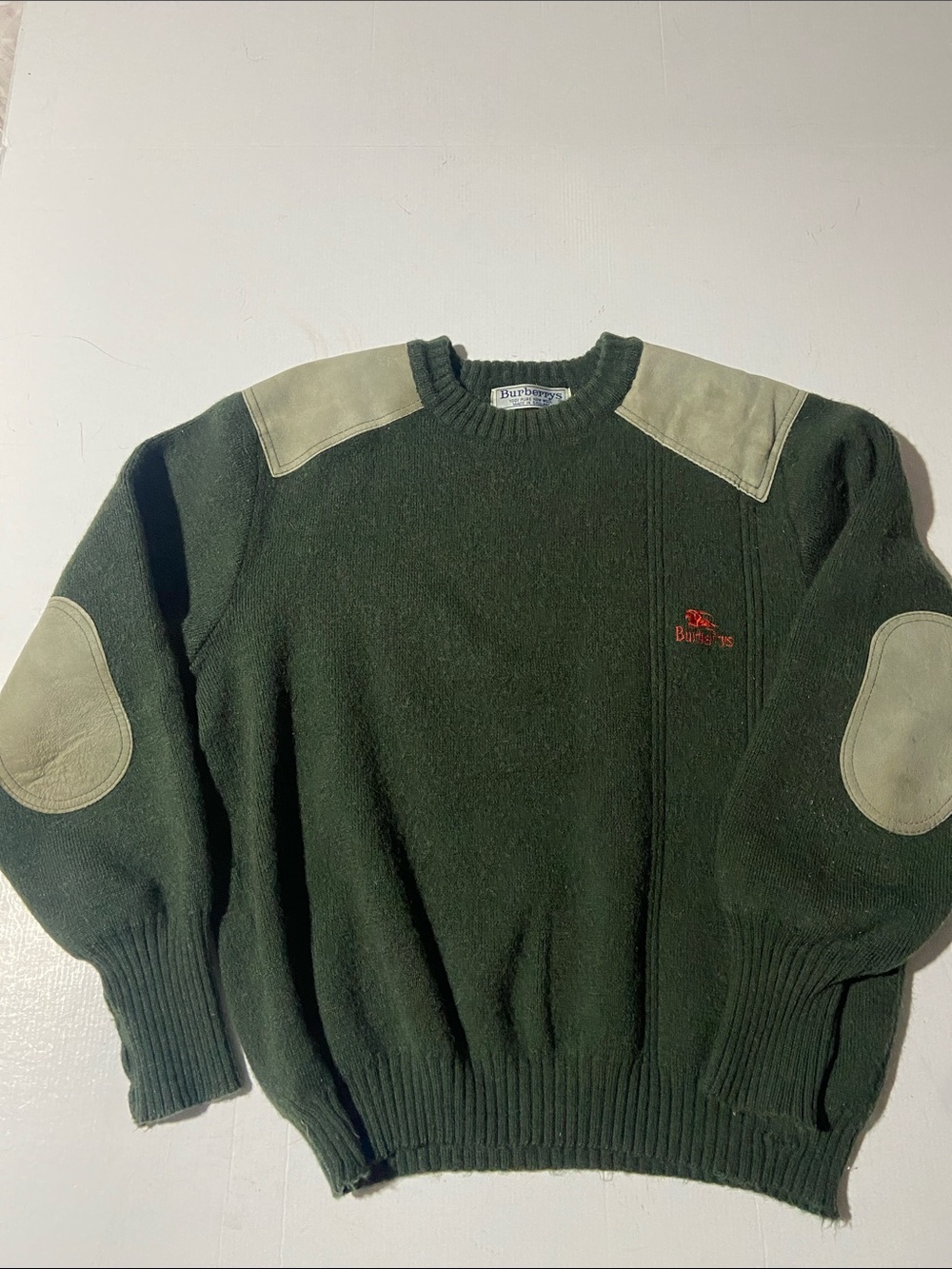 Vintage Burberrys 100% Wool Hunting Sweater